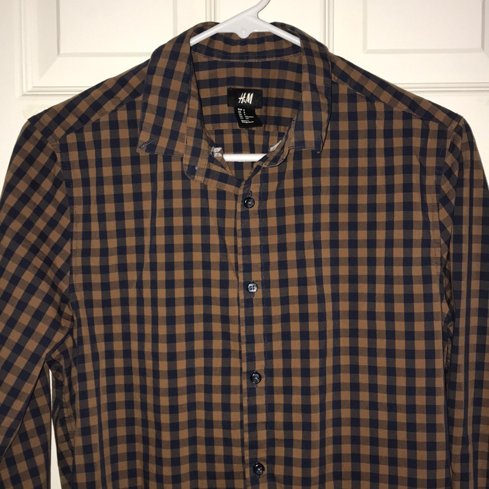 Long sleeve button down shirt